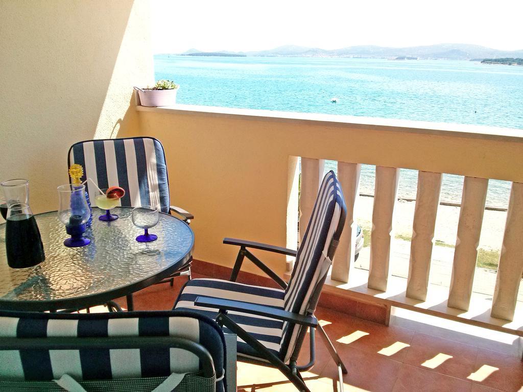 Beach Apartment Sveti Filip I Jakov - Turanj Ngoại thất bức ảnh